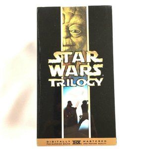 2000 Star Wars Trilogy VHS Tape Box Set of 3 Number IV V & VI Digitally Mastered